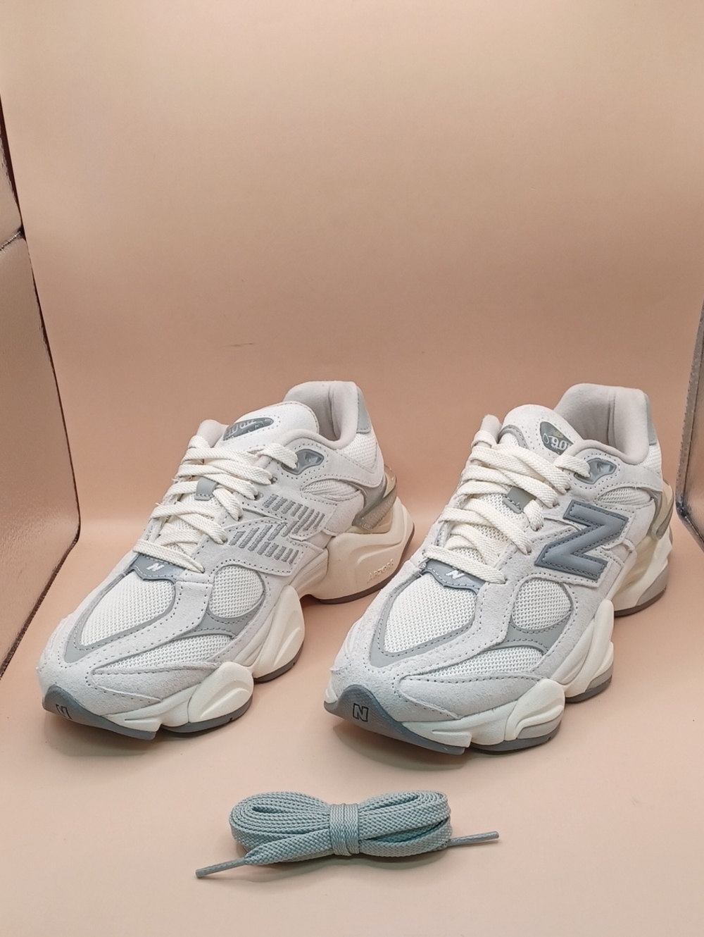 New Balance 9060 Womens Sneakers-Grey/Ivory Size 5.5 US